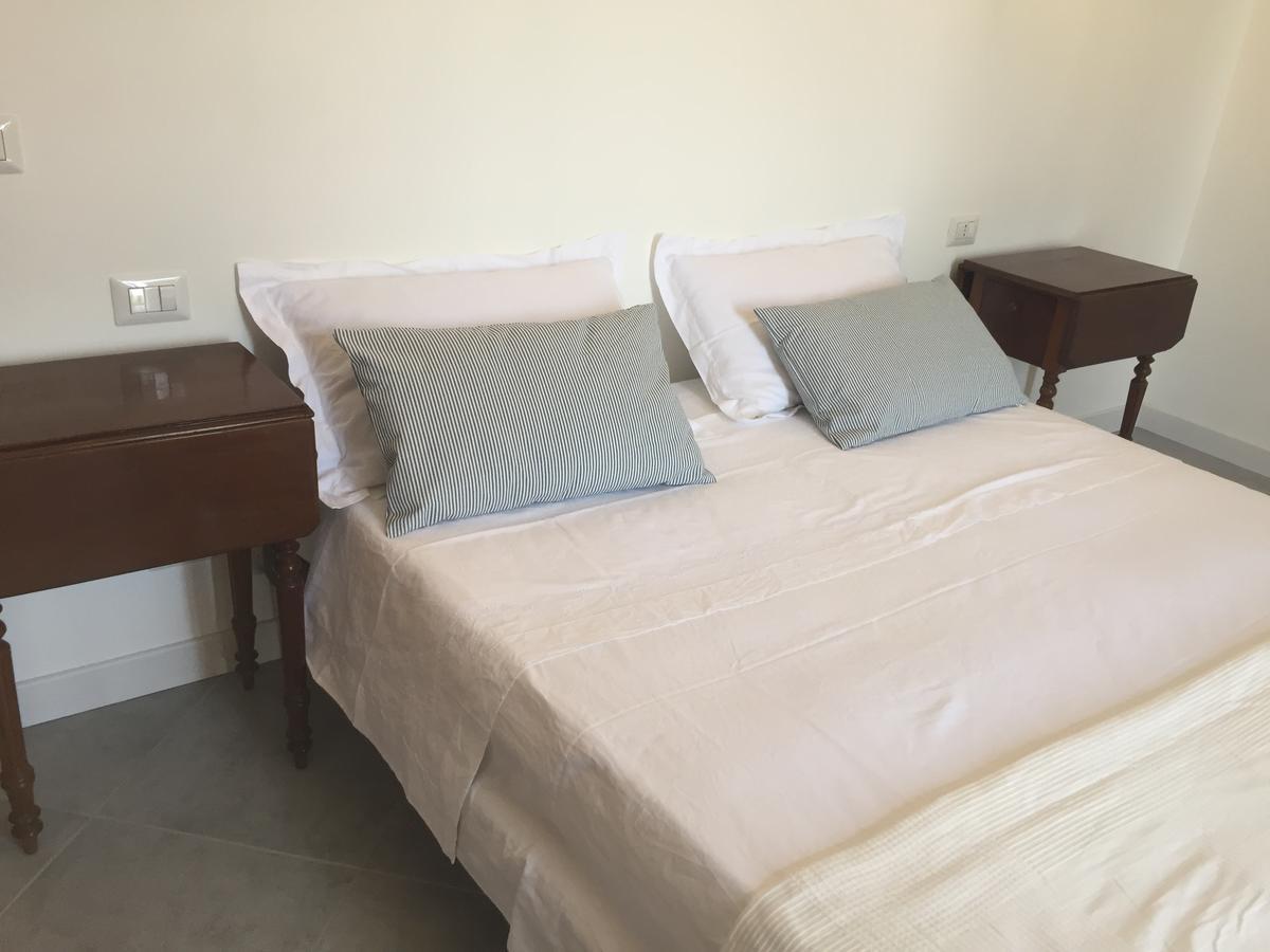 Nel Sole Di Daniel Bed & Breakfast San Felice Circeo Bagian luar foto