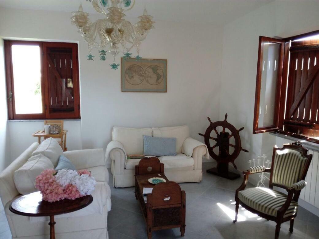 Nel Sole Di Daniel Bed & Breakfast San Felice Circeo Bagian luar foto